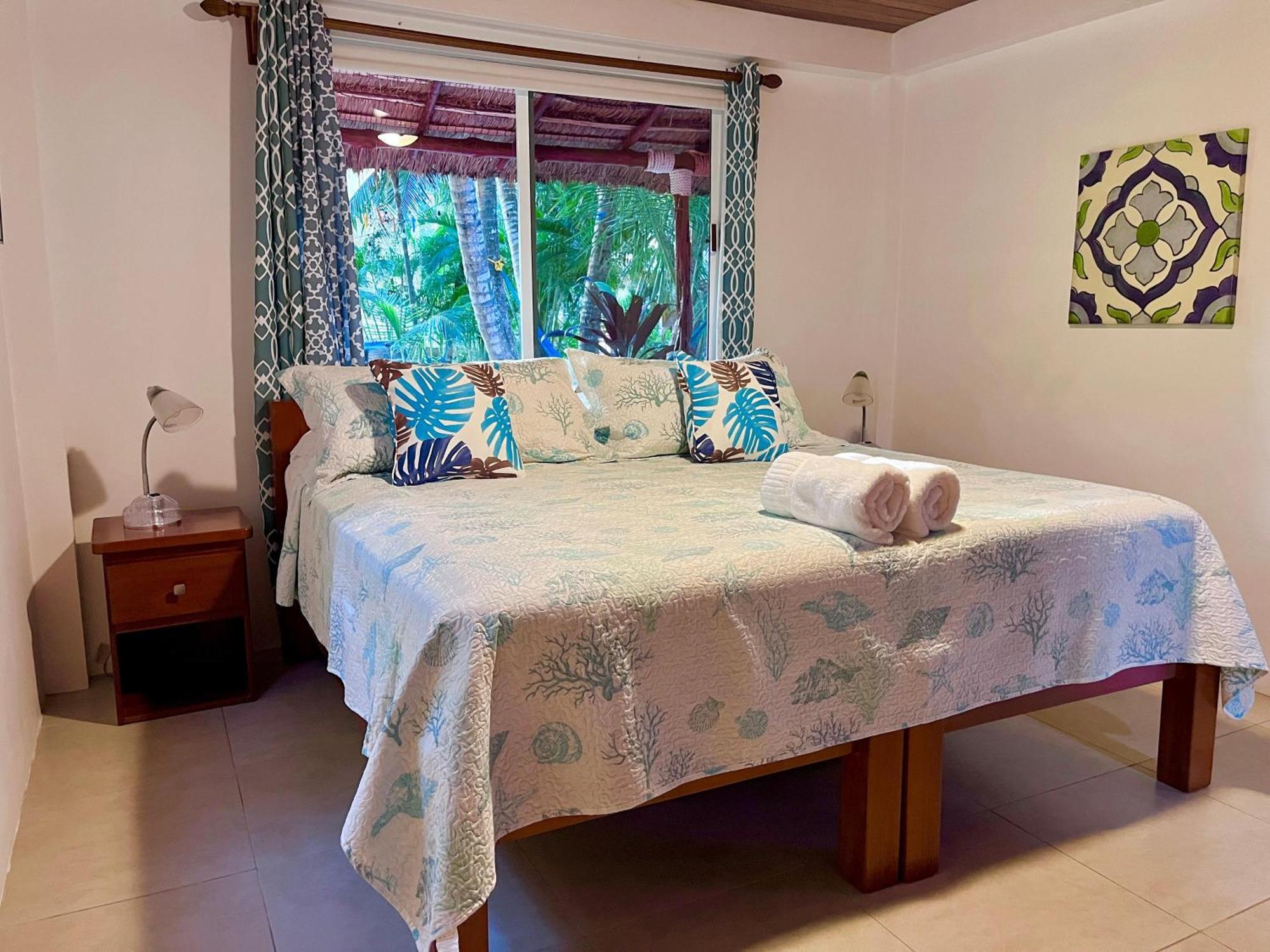 Palmetto Garden Cottage Cayo Caulker Exterior foto